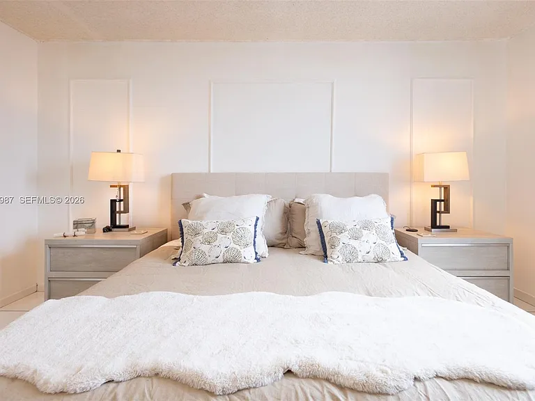 6770 Indian Creek Dr #7B — Photo 7