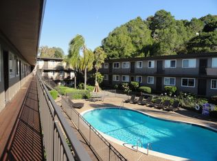 777 Meadowsweet Dr #220, Corte Madera, CA