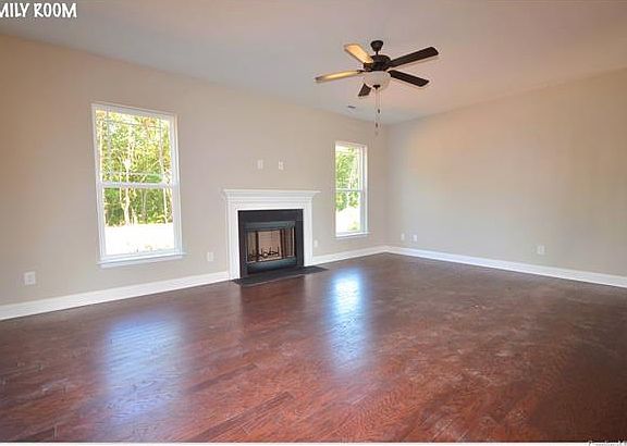 5th image of 140 Mountain Island Dr