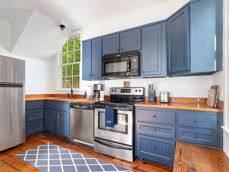 9 Bogard St #9E — Photo 9