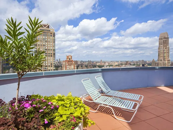 304 East 65th Street image 15 of 15