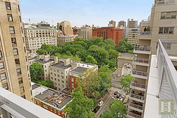 Sold by Halstead Real Estate | media 7