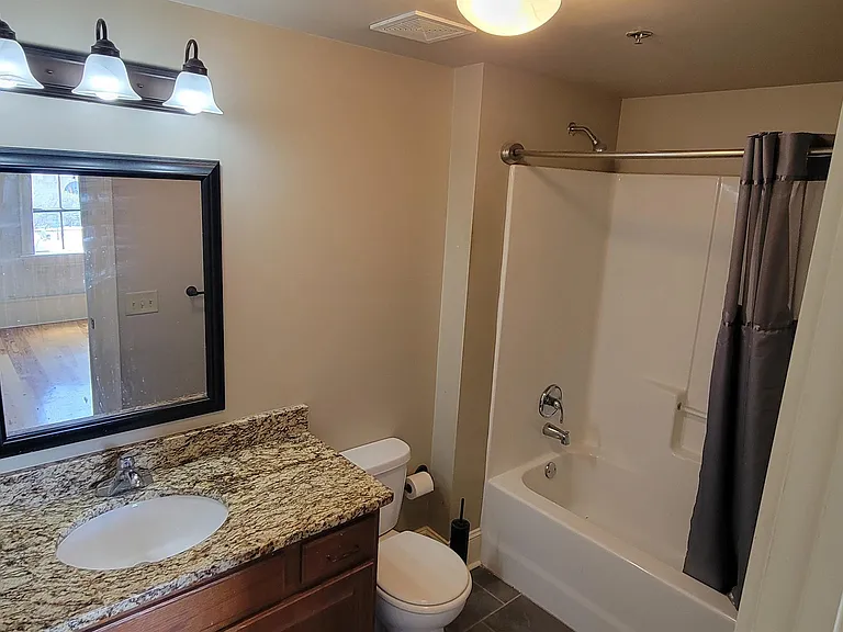 370 Cherry St — Photo 20