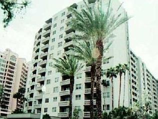1st image of 90 Edgewater Dr APT 508