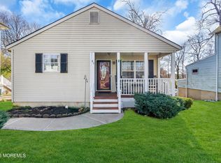 85 Parker St, Freehold, NJ 07728