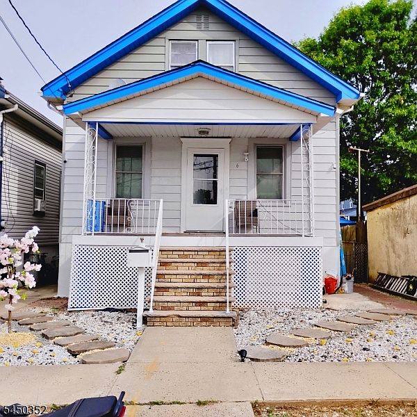 1st image of 6 Worden Ave