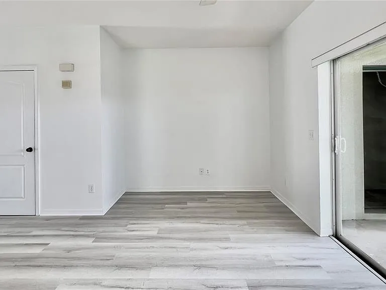 10946 Savannah Wood Dr #147 — Photo 19