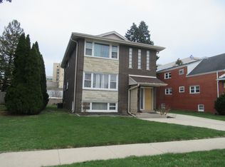 9405 S Kolmar Ave, Oak Lawn, IL