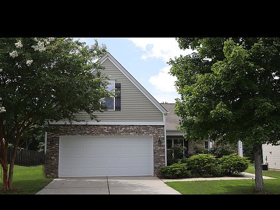 2nd image of 616 Collington Dr