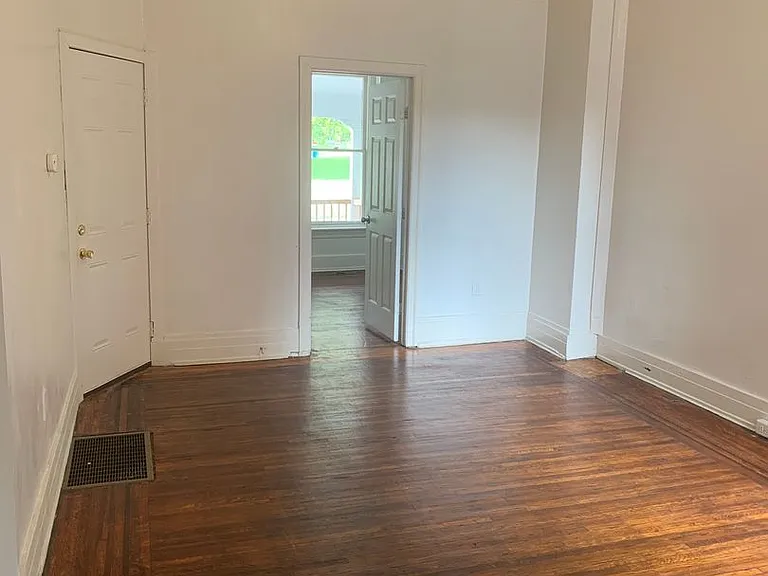 154 Lafayette St #1 — Photo 6