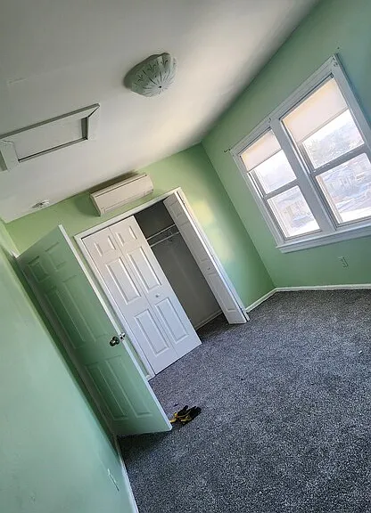 90 Rossiter Ave #2 — Photo 1