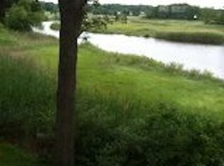 24 Canborne Way, Madison, CT 06443