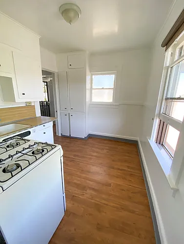 2633 Jeffries Ave #2633 Photo 1
