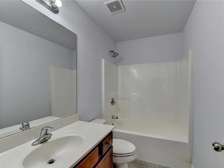 2104 Nelms Pointe Lndg — Photo 23