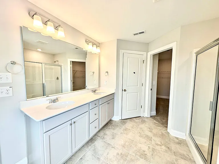 722 Putney Hill Rd — Photo 16