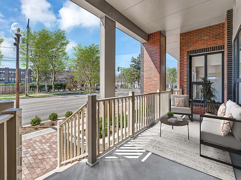 Albion Highland Park — Photo 15