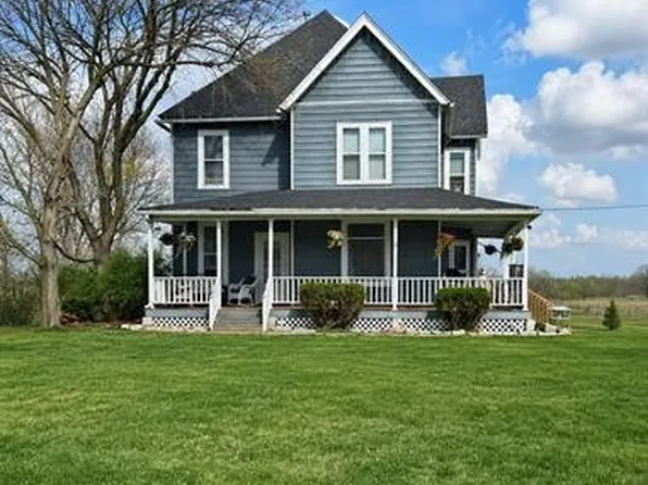 714 S 4th St, Chariton, IA 50049