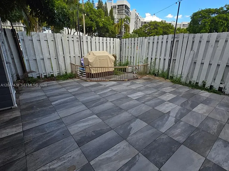 926 NE 27th Ave #926 — Photo 33
