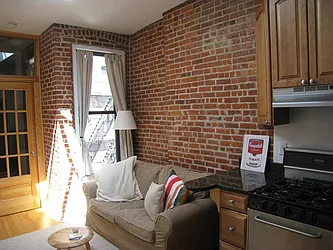 Rented by Brown Harris Stevens