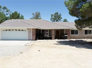 276 Tokay Rd, Pinon Hills, CA 92372