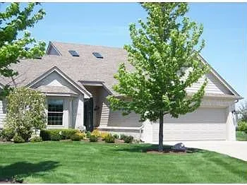 1512 Treetop Pl photo 1