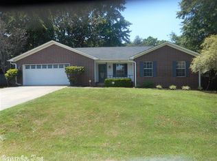 1031 Southhills Dr, Cabot, AR 72023