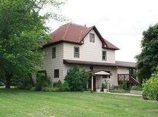 2612 Butler Hill Rd, West Brooklyn, IL 61378