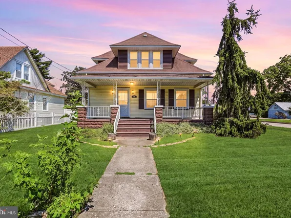 16 Pearl St, Newfield, NJ 08344