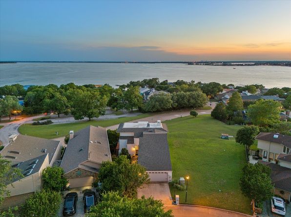 435 Columbia Dr, Rockwall, TX 75032