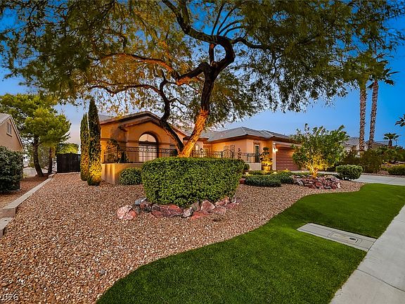 2nd image of 1613 Bontemps Ct