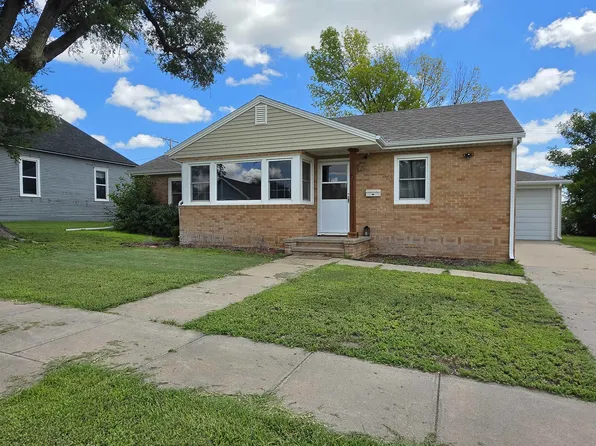 511 Madison St, Ellis, KS 67637