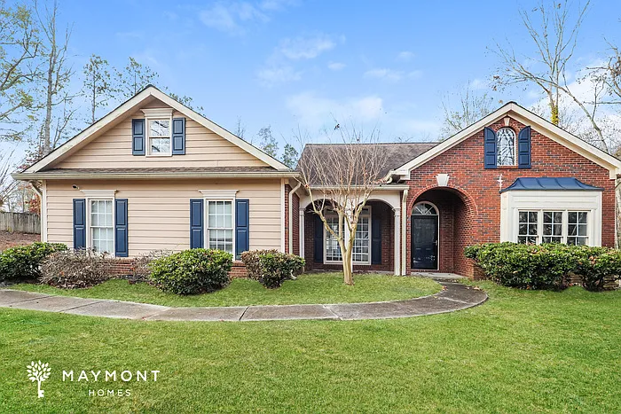361 Toccoa Pl — Photo 1
