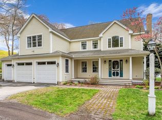 199 W Main St, Hopkinton, MA 01748