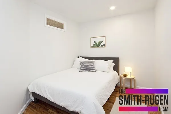 Rented by R New York | media 3