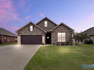 17236 Fieldway Cir, Harvest, AL 35749