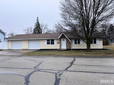 912 Phillip St, Auburn, IN, 46706