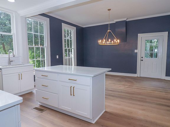 2nd image of 333 Key Corner St
