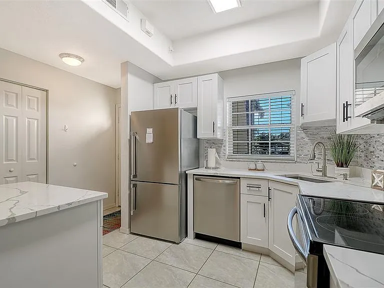 8375 Glenrose Way #211 — Photo 14
