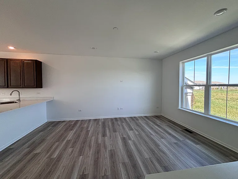 12402 Tinsley St — Photo 5
