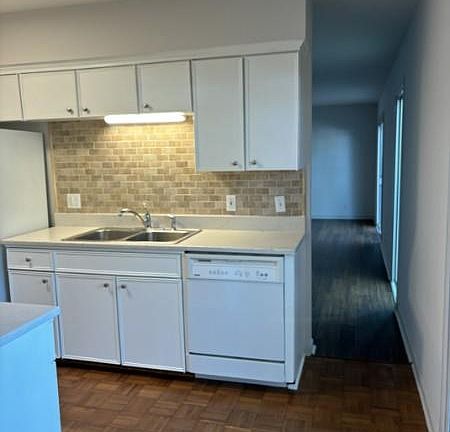 kitchen. All new countertops