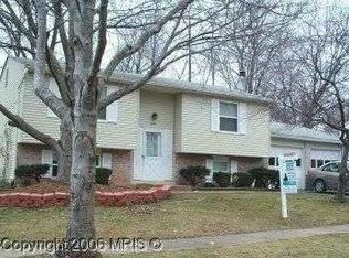 9207 Friar Rd, Fort Washington, MD 20744