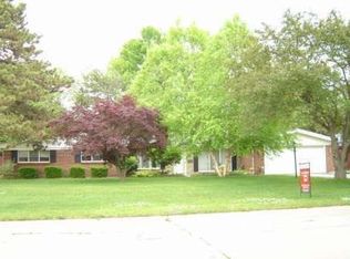 1890 Seminole Ln, Saginaw, MI 48638