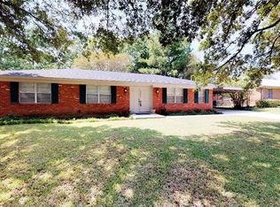 3030 Lansdowne Dr, Montgomery, AL 36111