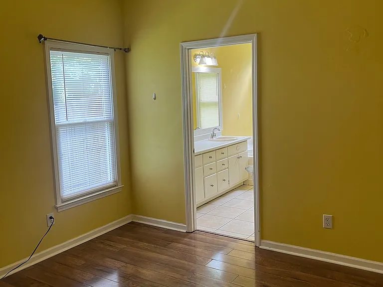 115 Willington Way — Photo 31