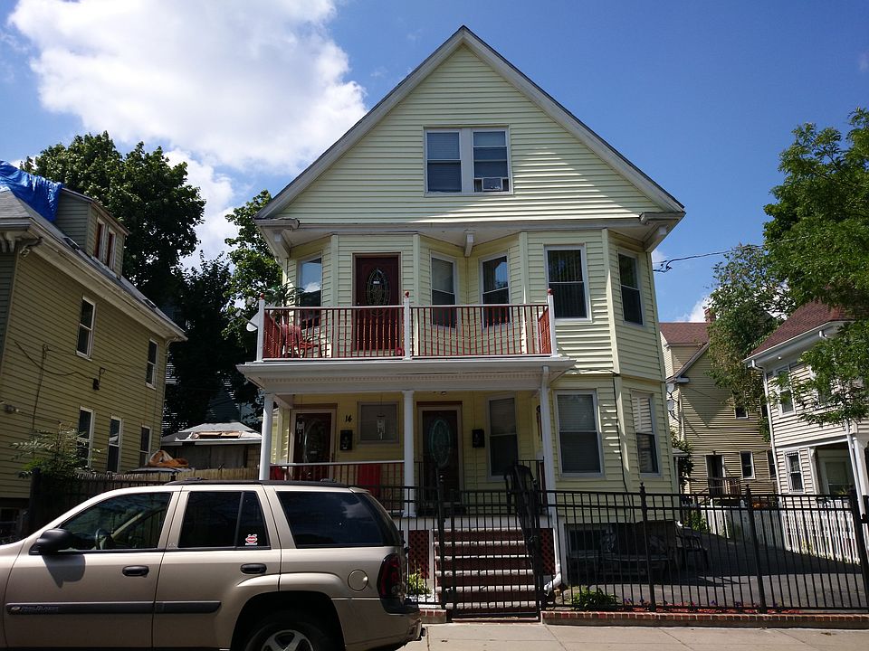 2nd image of 14 Holiday St
