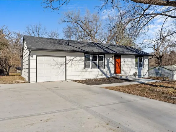 5634 Webster Ave, Kansas City, KS 66104