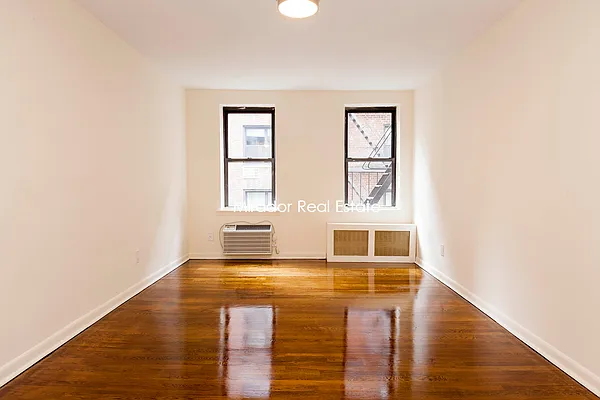 Rented by Mirador Real Estate | media 1