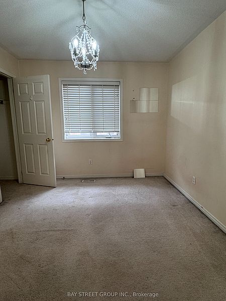 Burlington House for rent - 4 Bedrooms — photo 17