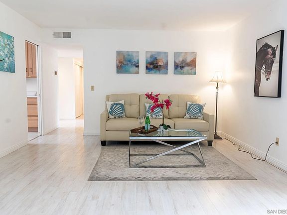 2nd image of 17485 Plaza Del Curtidor Unit 192