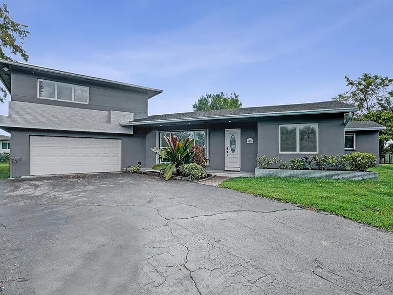6700 E Tropical Way — Photo 79